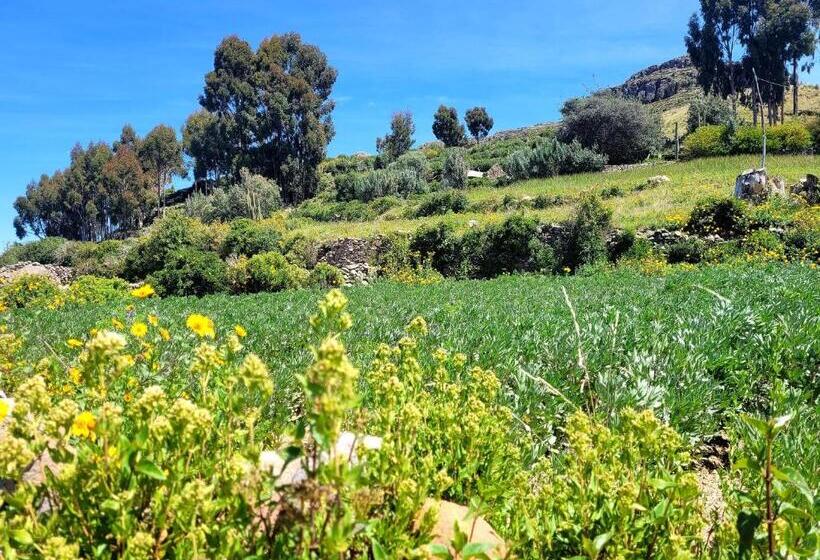 فندق Amantani Palace
