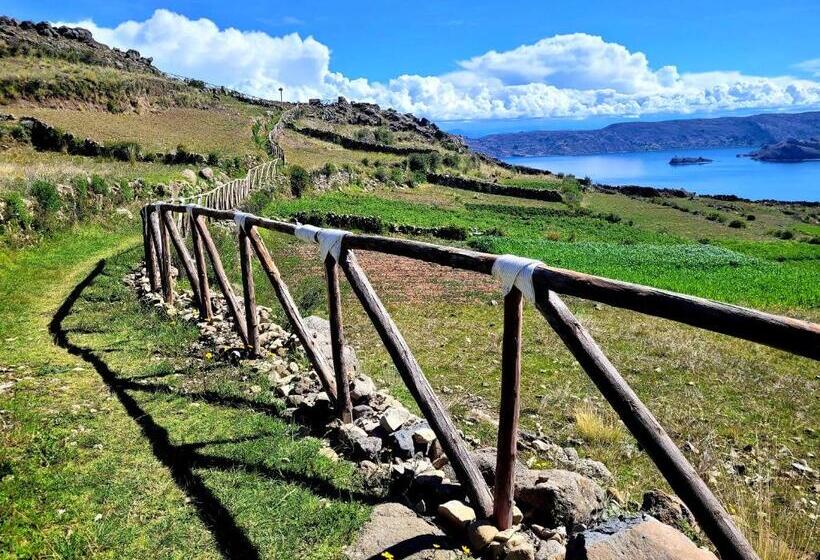 فندق Amantani Palace
