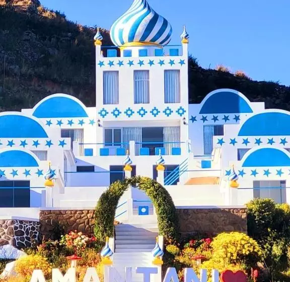 هتل Amantani Palace