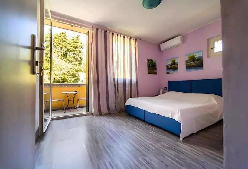 تختخواب و صبحانه Montebello