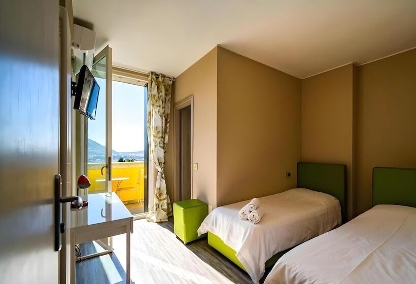 تختخواب و صبحانه Montebello