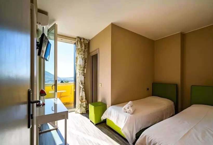 تختخواب و صبحانه Montebello