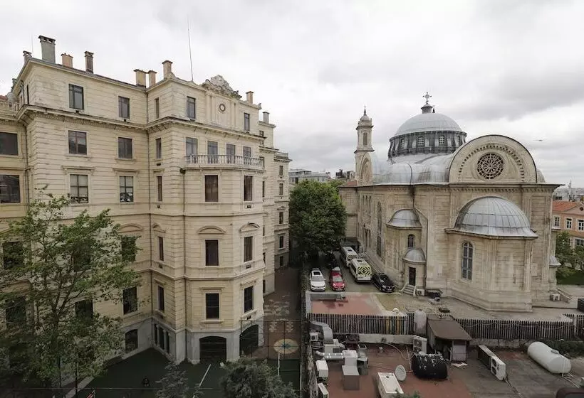 ホテル Ravello Suites Taksim