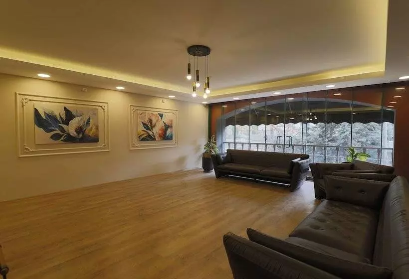 ホテル Ravello Suites Taksim