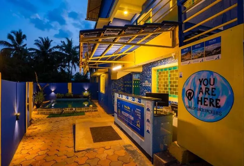ユースホステル Shalom Backpackers Anjuna Goa