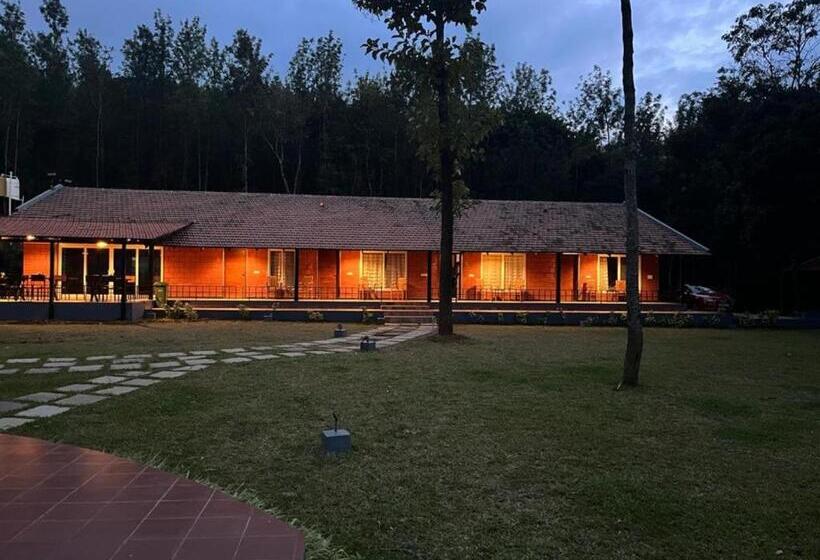 Отель Coffeeberry Hills Chikamagalur