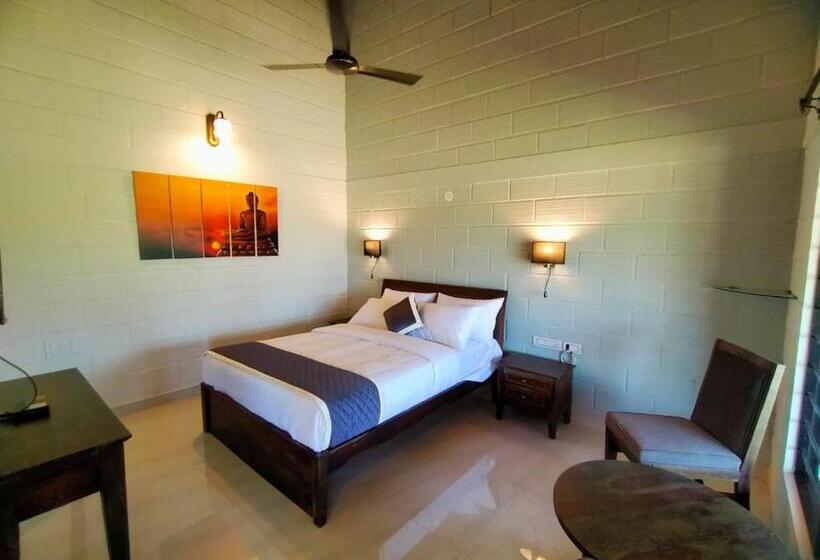 Отель Coffeeberry Hills Chikamagalur