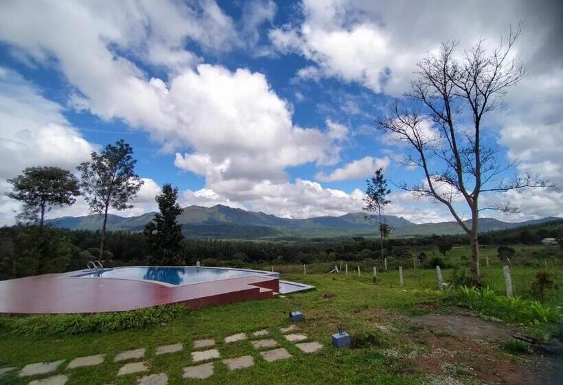 Отель Coffeeberry Hills Chikamagalur