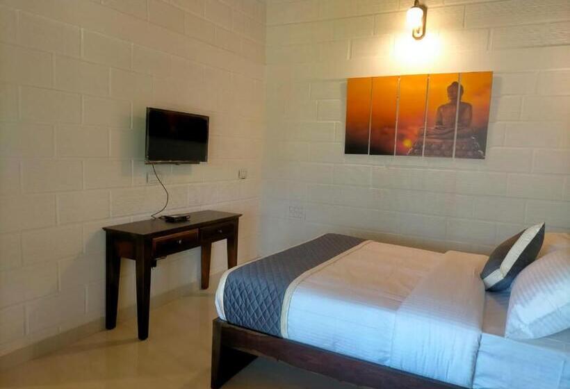 Отель Coffeeberry Hills Chikamagalur