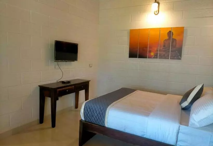 ホテル Coffeeberry Hills Chikamagalur