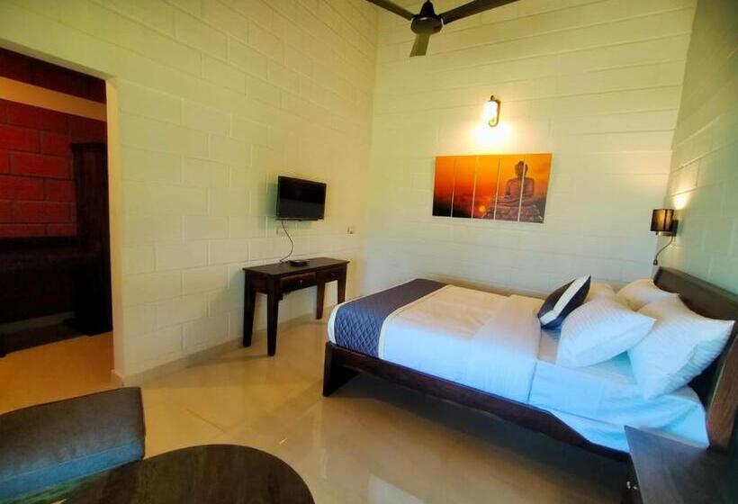 Отель Coffeeberry Hills Chikamagalur