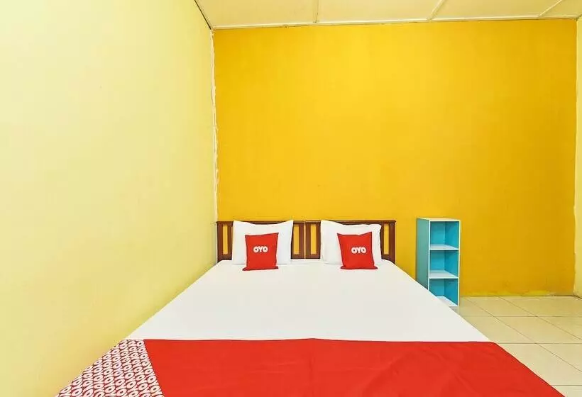 Hotelli Oyo 90657 D Ambang Resort