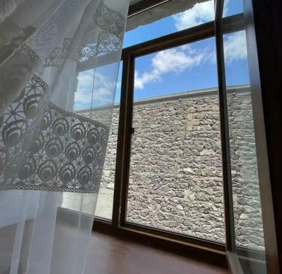 Liga Hotel And Restaurant