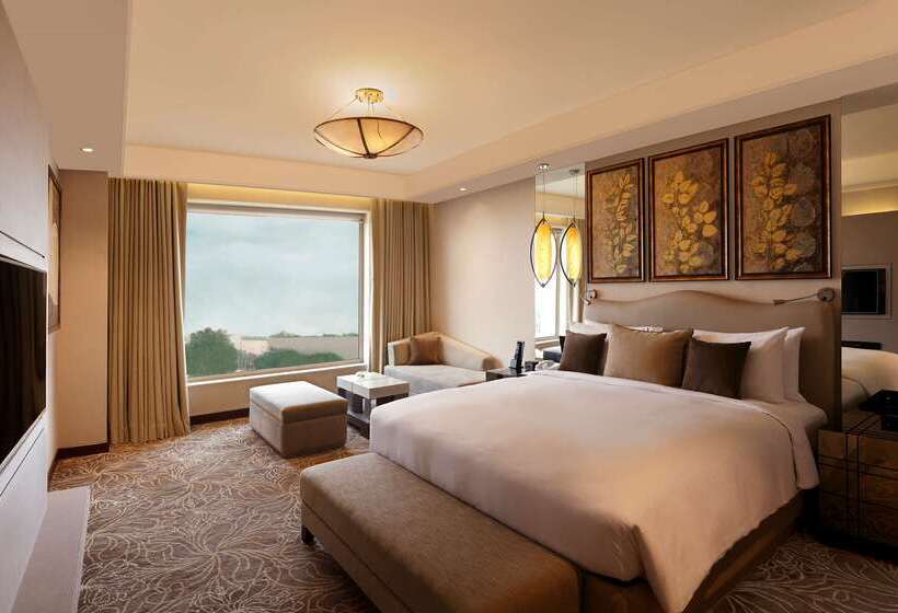 هتل Doubletree By Hilton  Agra