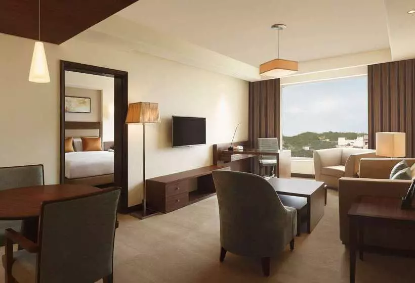 Hotel Doubletree By Hilton Agra