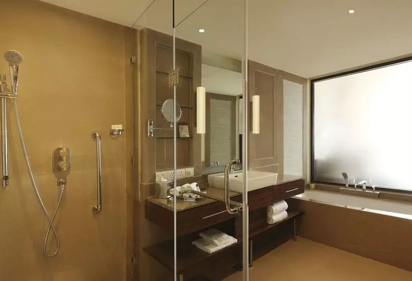 Hotel Doubletree By Hilton Agra