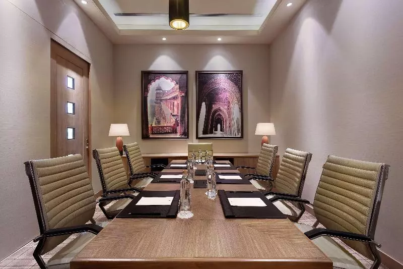 Hotel Doubletree By Hilton Agra