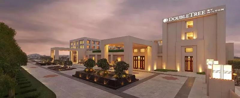 Hotel Doubletree By Hilton Agra