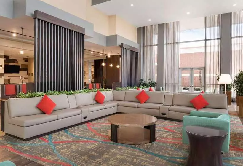 בית מלון כפרי Embassy Suites By Hilton Chicago Naperville