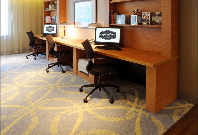 هتل Hampton By Hilton Newcastle