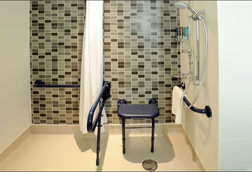 هتل Hampton By Hilton Newcastle