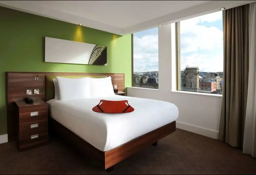 Hotel Hampton By Hilton Newcastle
