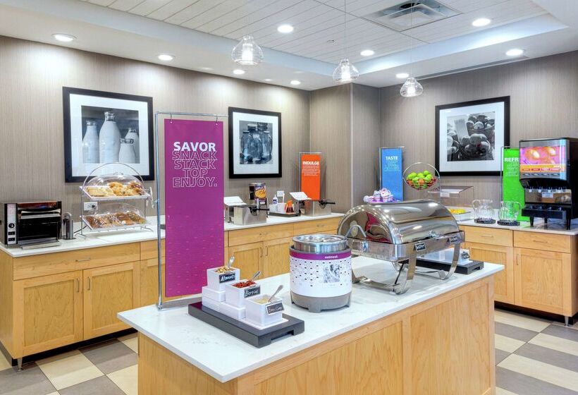 Отель Hampton By Hilton Bar Harbor