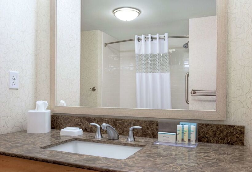 Отель Hampton By Hilton Bar Harbor