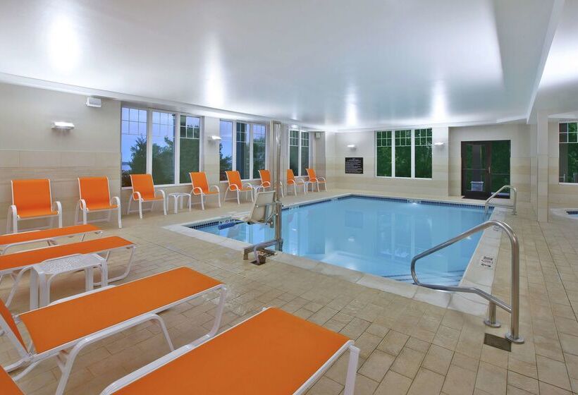 Отель Hampton By Hilton Bar Harbor