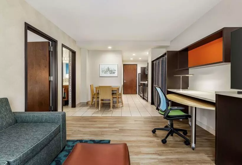 Отель Home2 Suites By Hilton Ny Long Island City/manhattan View