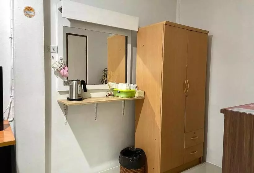 호텔 Jj Karon Beach