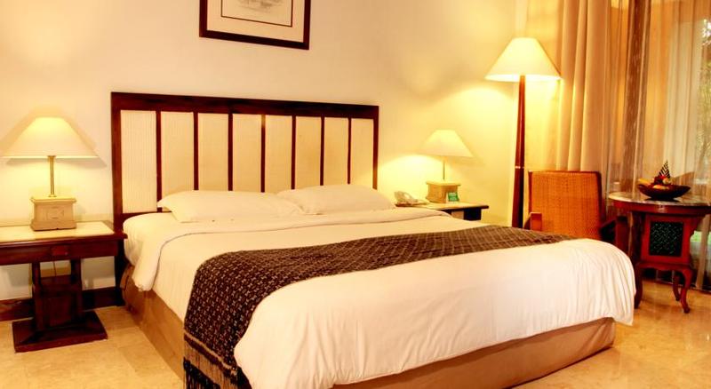 酒店 Laras Asri Resort & Spa