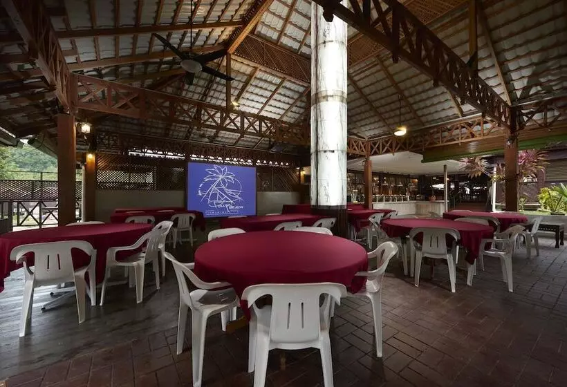 호텔 Paya Beach Spa & Dive Resort