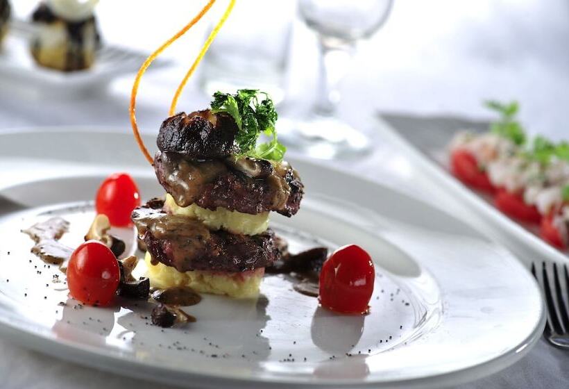 Hotel Paya Beach Spa & Dive Resort