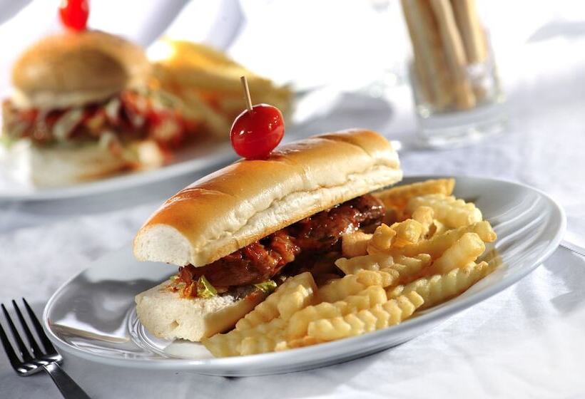 Hotel Paya Beach Spa & Dive Resort