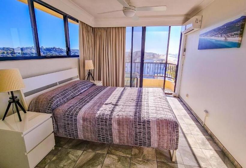 ホテル Pelican Sands Beach Resort