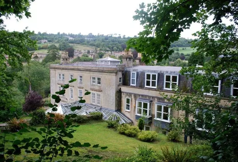 هتل روستایی Waterhouse Guest House