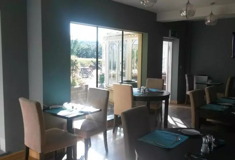 هتل روستایی Waterhouse Guest House