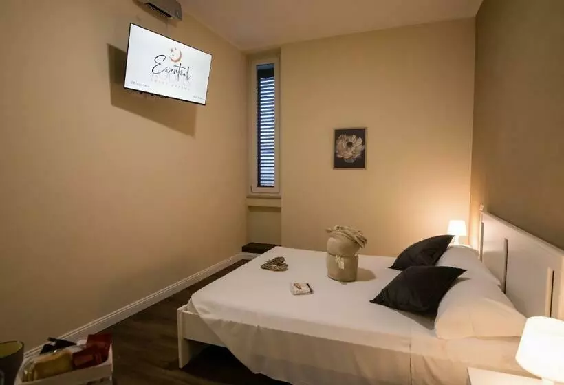 تختخواب و صبحانه Essential Rooms