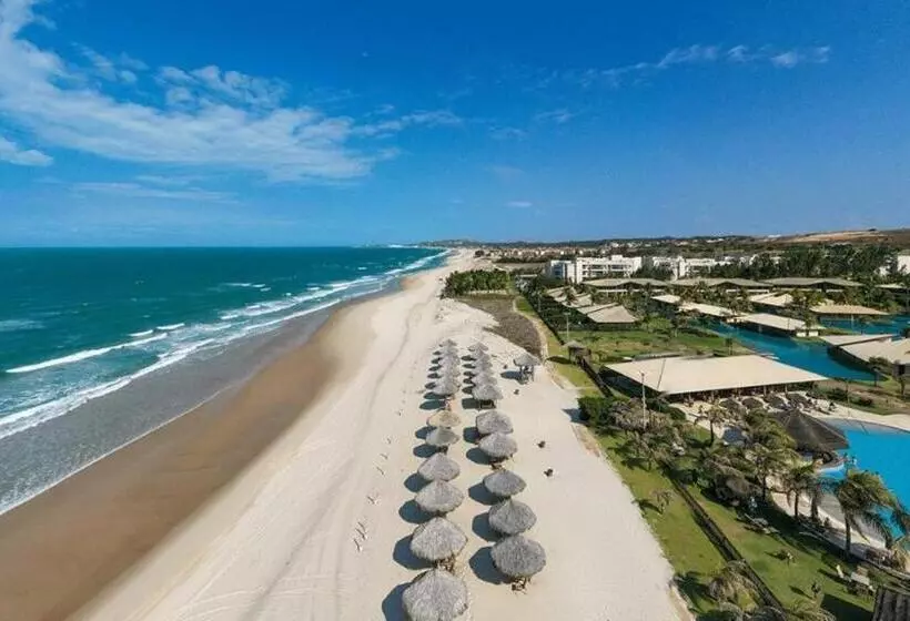 Hotelli Dom Pedro Laguna Beach Resort & Golf