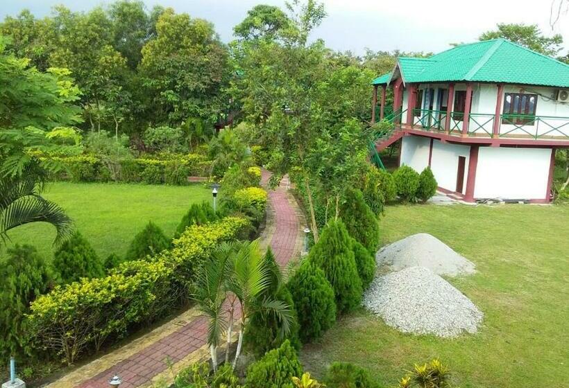 Hotel Paschim Damdim Resort By Stayapart