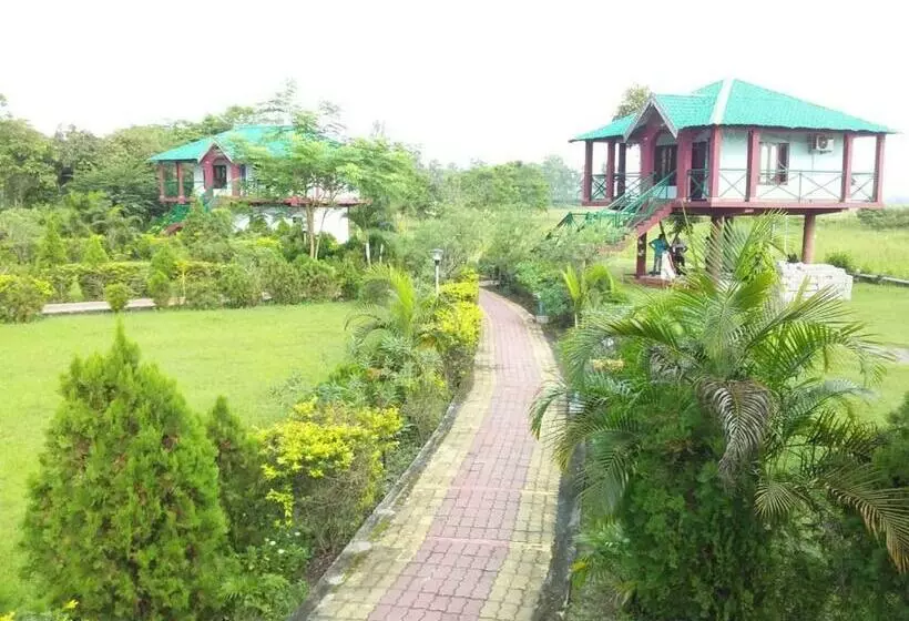 ホテル Paschim Damdim Resort By Stayapart