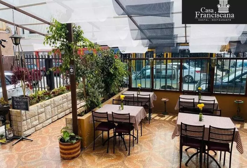 پانسیون Casa Franciscana