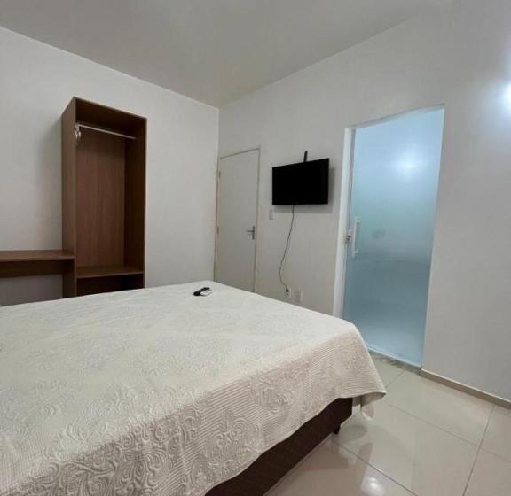 Pensjonat Suites Próximo A Havan E Praias