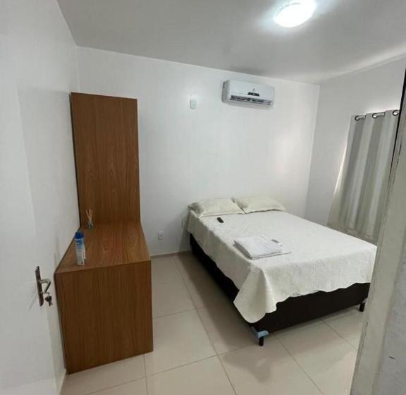 Pensjonat Suites Próximo A Havan E Praias