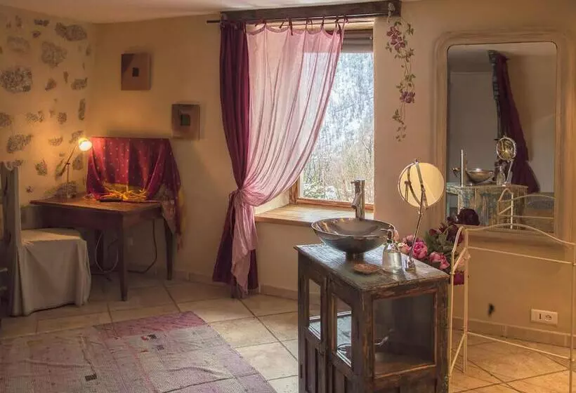 Aamiaismajoitus (B&B) Mas Nouveau Chambres D Hôtes