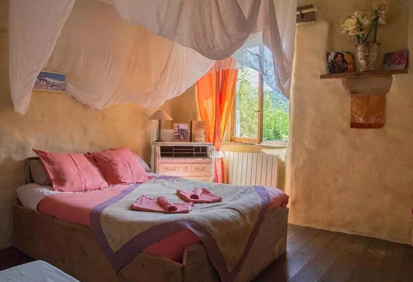 Aamiaismajoitus (B&B) Mas Nouveau Chambres D Hôtes