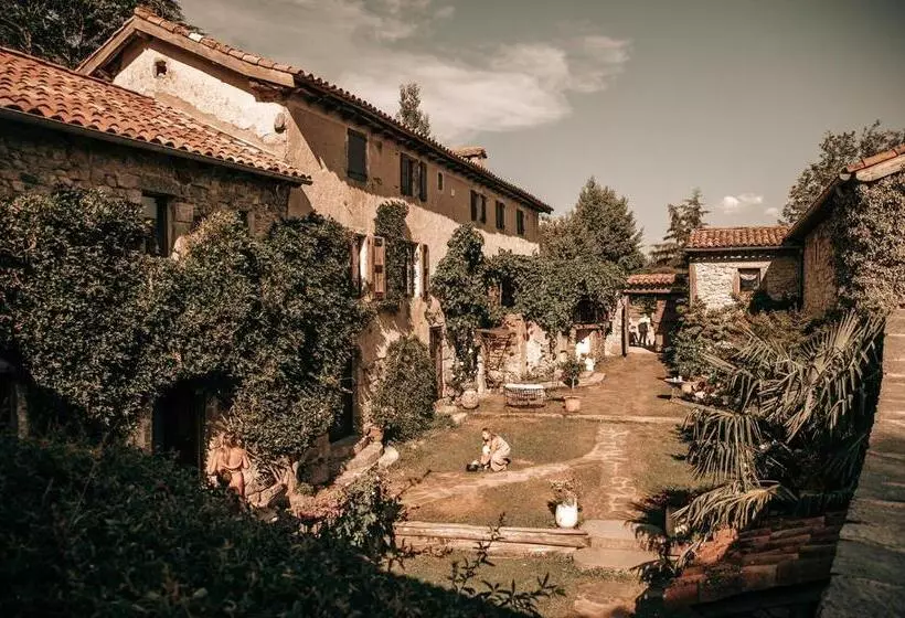 Aamiaismajoitus (B&B) Mas Nouveau Chambres D Hôtes