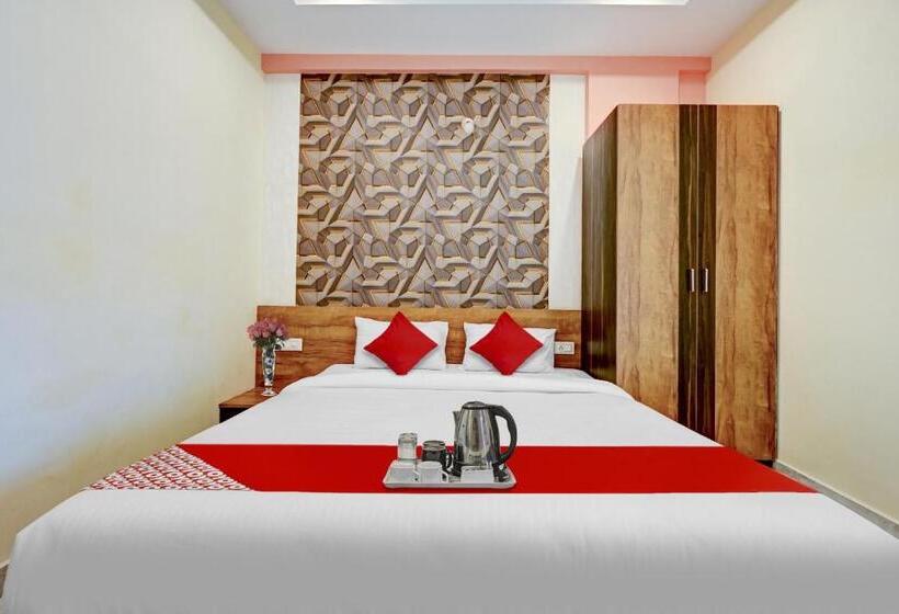 فندق Flagship Mathrushree Bording And Lodging