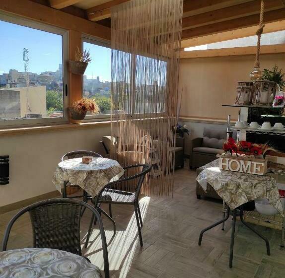 פנסיון Home Dolce Luna